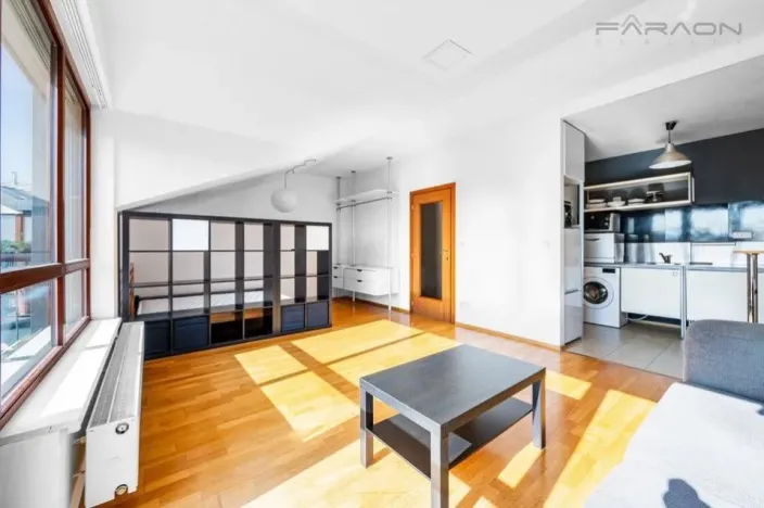 Pronájem bytu 1+kk, Praha - Libeň, Podvinný mlýn, 47 m2