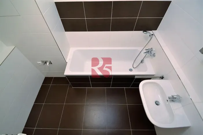 Pronájem bytu 2+kk, Praha - Háje, Jurkovičova, 52 m2