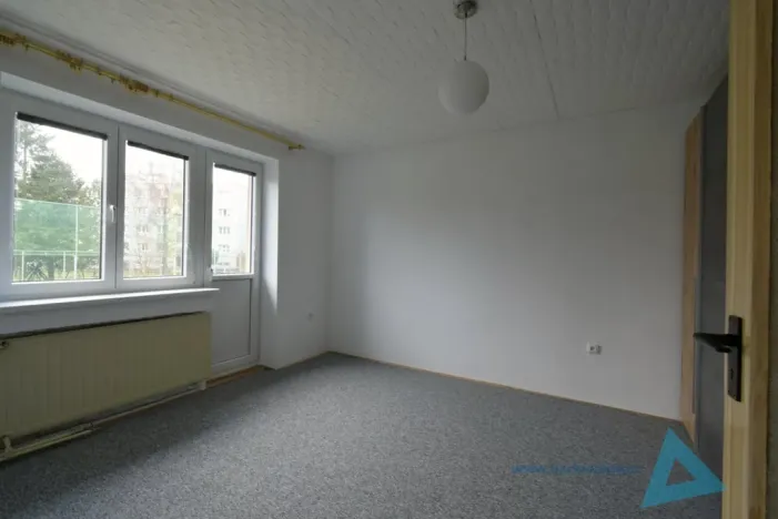 Prodej bytu 2+1, Nová Paka, Achátová, 64 m2