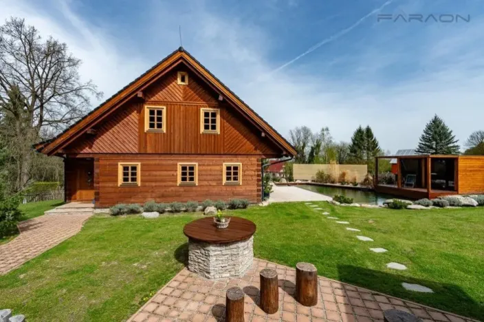 Prodej rodinného domu, Borotín - Kamenná Lhota, 194 m2