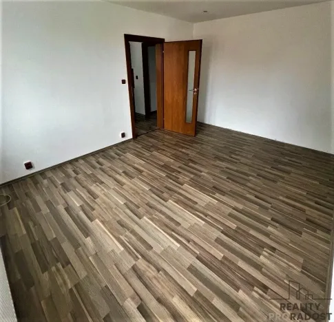 Pronájem bytu 1+1, Rakovník, U Křížku, 36 m2