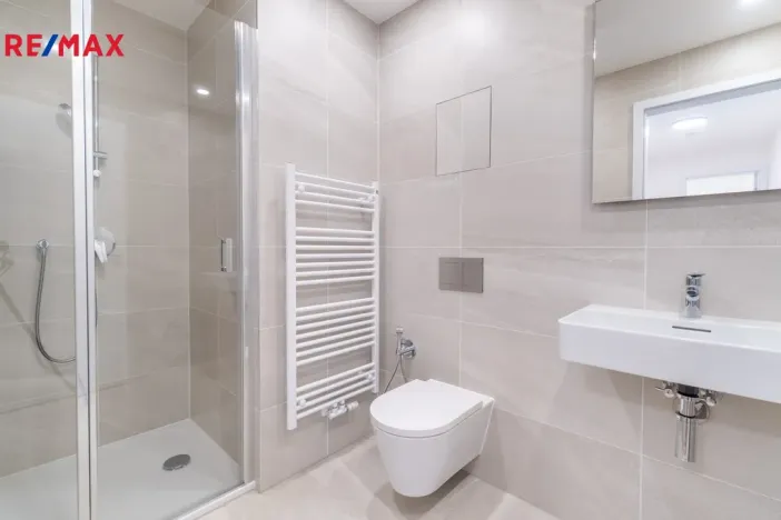 Pronájem bytu 2+kk, Praha - Nusle, Mužíkova, 43 m2