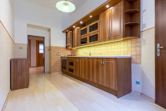 Pronájem bytu 3+1, Praha - Holešovice, Janovského, 92 m2