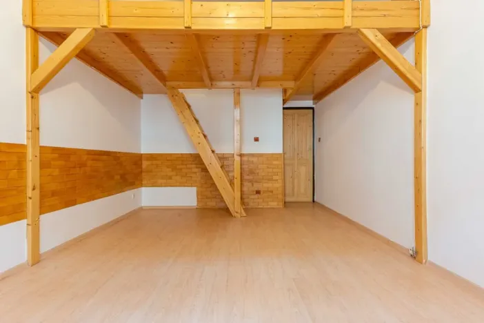 Pronájem bytu 3+1, Praha - Holešovice, Janovského, 92 m2