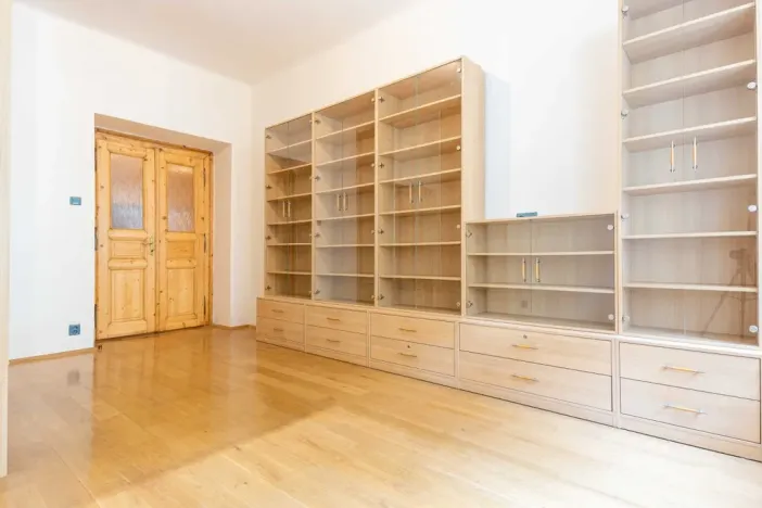 Pronájem bytu 3+1, Praha - Holešovice, Janovského, 92 m2