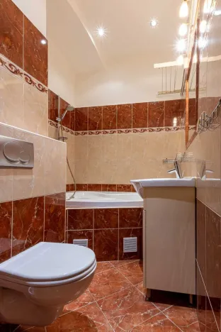 Pronájem bytu 3+1, Praha - Holešovice, Janovského, 92 m2