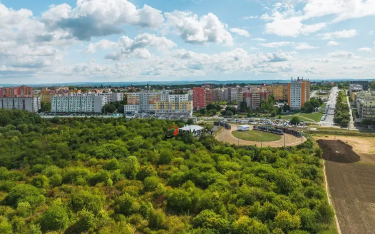 Pronájem bytu 2+kk, Praha - Hlubočepy, Trnkovo náměstí, 75 m2