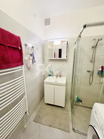 Pronájem bytu 2+1, Opava, 65 m2