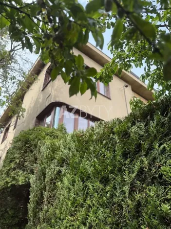 Prodej vily, Praha - Dejvice, Komornická, 290 m2