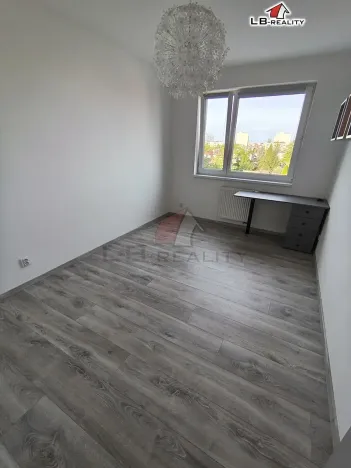 Pronájem bytu 3+kk, Nymburk, Ke Strouze, 90 m2