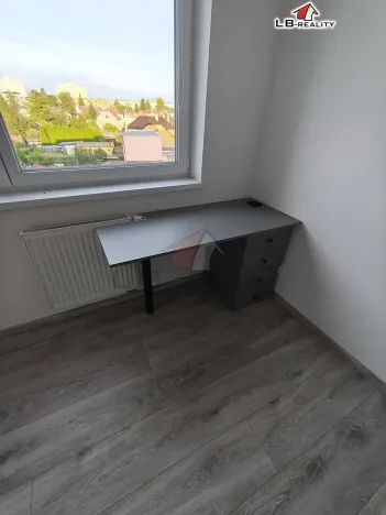 Pronájem bytu 3+kk, Nymburk, Ke Strouze, 90 m2