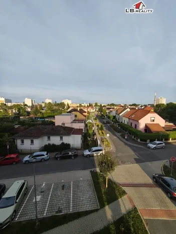 Pronájem bytu 3+kk, Nymburk, Ke Strouze, 90 m2