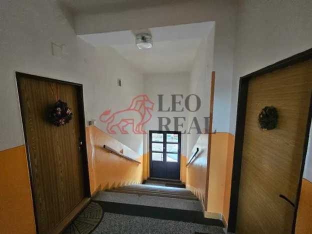 Prodej bytu 1+1, Nové Město nad Metují, Pod Výrovem, 42 m2