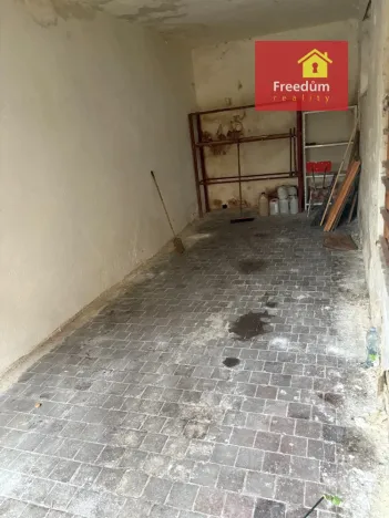 Pronájem garáže, Teplice, Pod Doubravkou, 17 m2