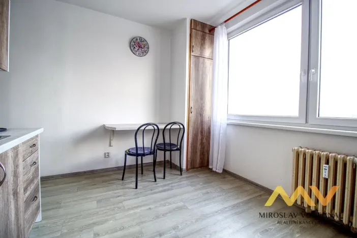 Pronájem bytu 1+1, Hradec Králové - Nový Hradec Králové, třída Edvarda Beneše, 41 m2