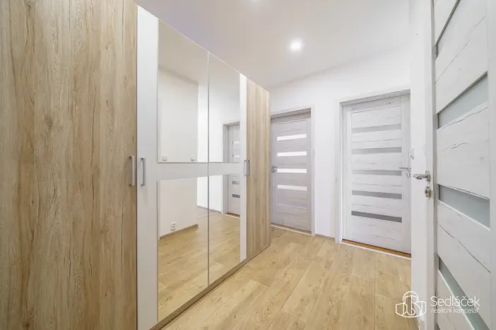 Prodej bytu 2+1, Sokolov, Spartakiádní, 61 m2