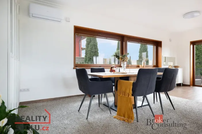 Prodej rodinného domu, Kly - Hoření Vinice, 288 m2