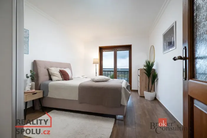 Prodej rodinného domu, Kly - Hoření Vinice, 288 m2