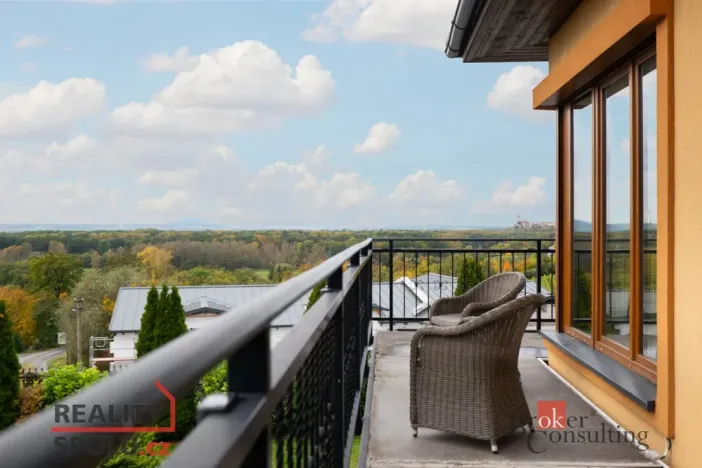 Prodej rodinného domu, Kly - Hoření Vinice, 288 m2