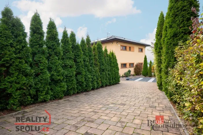 Prodej rodinného domu, Kly - Hoření Vinice, 288 m2