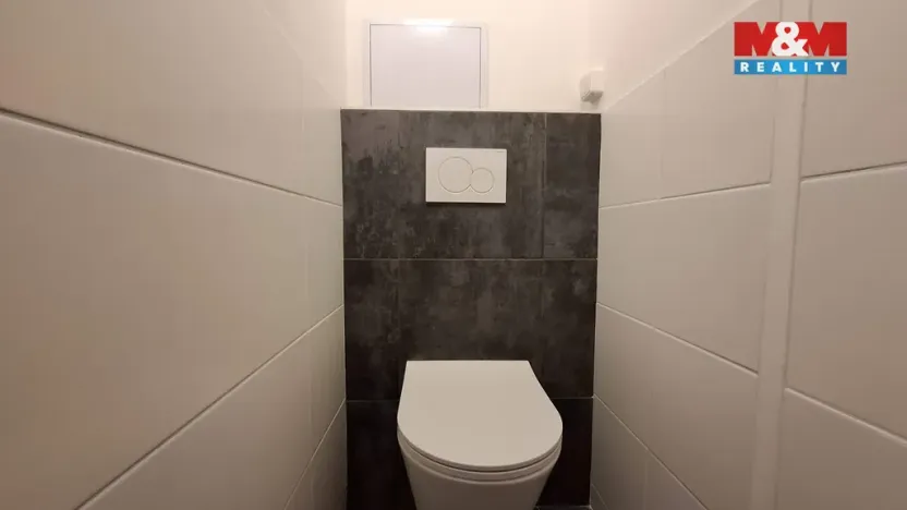 Prodej bytu 2+1, Kopřivnice, Obránců míru, 54 m2