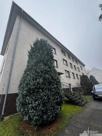 Prodej bytu 2+1, Neveklov, Benešovská, 51 m2