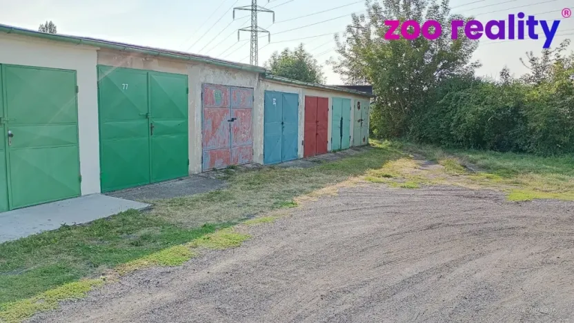 Pronájem garáže, Chomutov, Beethovenova, 20 m2
