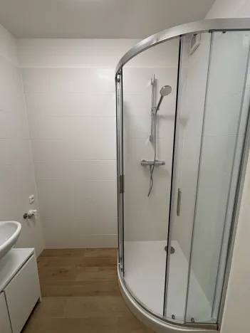 Pronájem bytu 2+kk, Hradec Králové, Horova, 49 m2