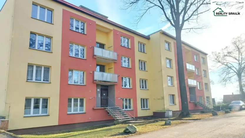 Prodej bytu 1+1, Plesná, Zahradní, 35 m2