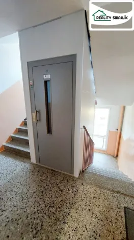 Prodej bytu 1+1, Plesná, Zahradní, 35 m2