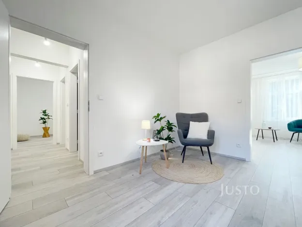 Prodej rodinného domu, Praha, Žitavského, 207 m2