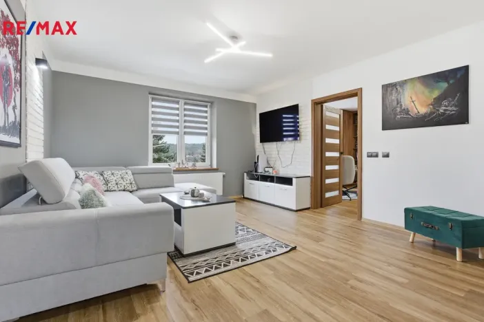 Prodej bytu 4+kk, Karlovy Vary - Tašovice, Slovanská, 96 m2