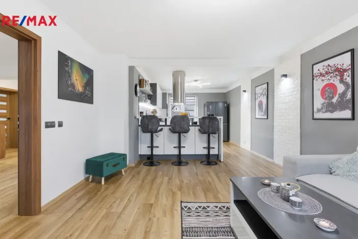 Prodej bytu 4+kk, Karlovy Vary - Tašovice, Slovanská, 96 m2