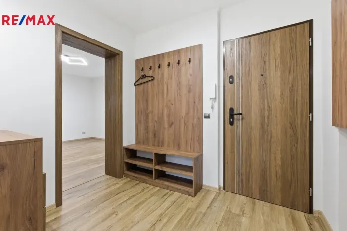 Prodej bytu 4+kk, Karlovy Vary - Tašovice, Slovanská, 96 m2