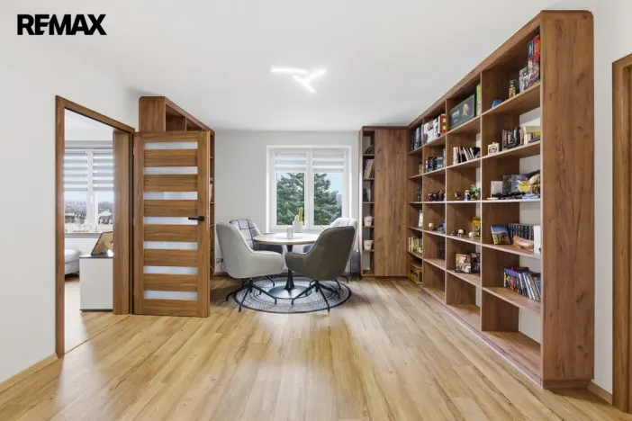 Prodej bytu 4+kk, Karlovy Vary - Tašovice, Slovanská, 96 m2