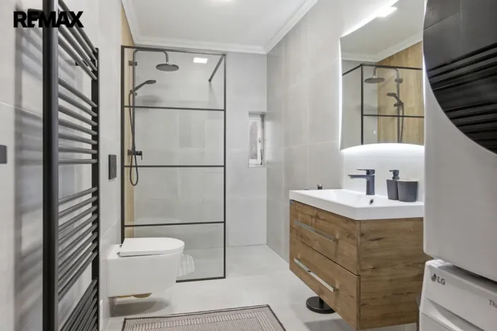 Prodej bytu 4+kk, Karlovy Vary - Tašovice, Slovanská, 96 m2