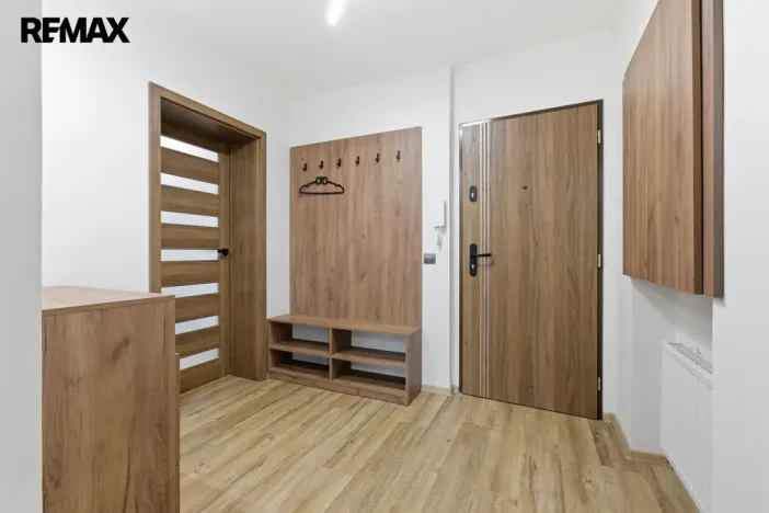 Prodej bytu 4+kk, Karlovy Vary - Tašovice, Slovanská, 96 m2