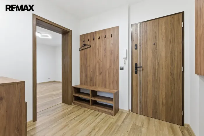 Prodej bytu 4+kk, Karlovy Vary - Tašovice, Slovanská, 96 m2