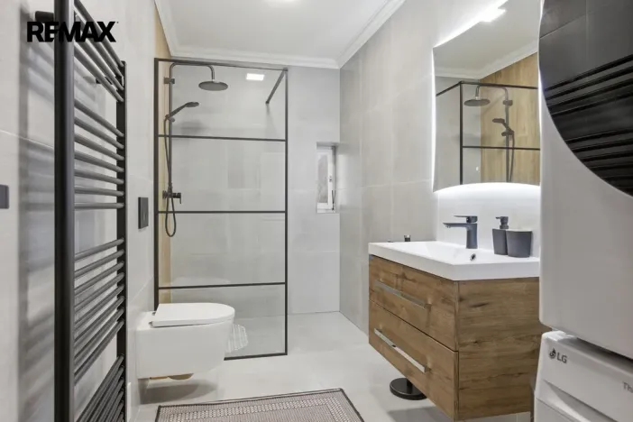 Prodej bytu 4+kk, Karlovy Vary - Tašovice, Slovanská, 96 m2