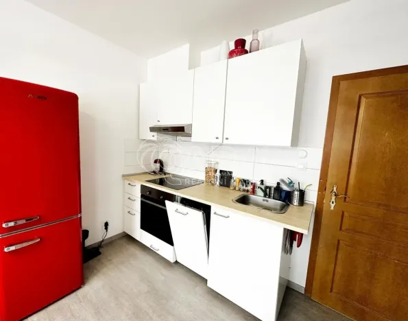 Pronájem bytu 2+kk, Praha, Dalimilova, 52 m2