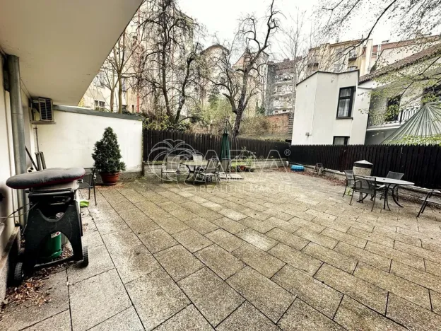 Pronájem bytu 2+kk, Praha, Dalimilova, 52 m2