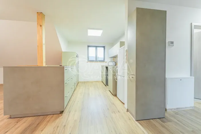 Pronájem bytu 4+kk, Srbsko, Nad Kapličkou, 180 m2