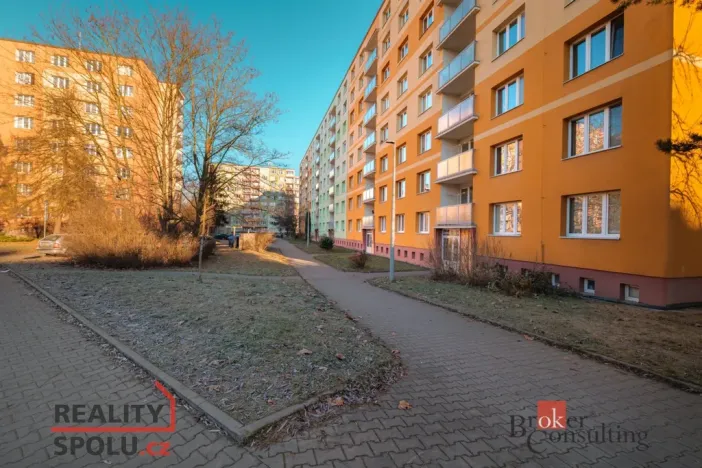 Pronájem bytu 1+1, Plzeň, Macháčkova, 36 m2