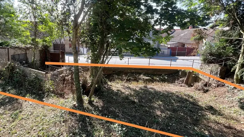 Prodej garáže, Týnec nad Labem, 18 m2