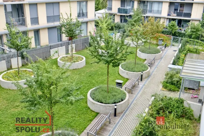 Pronájem bytu 1+kk, Praha - Žižkov, Olgy Havlové, 29 m2