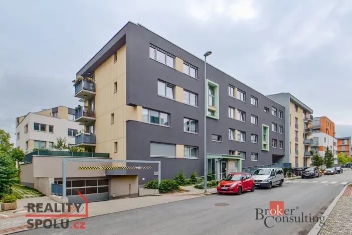 Pronájem bytu 1+kk, Praha - Žižkov, Olgy Havlové, 29 m2