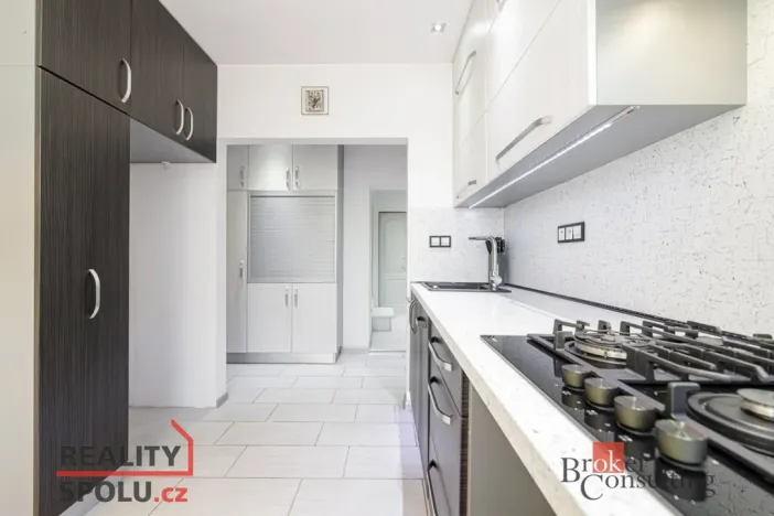 Prodej bytu 2+1, Ostrava - Přívoz, Na Liškovci, 92 m2