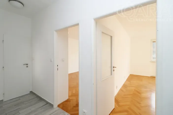 Pronájem bytu 2+1, Praha - Střešovice, Nový lesík, 55 m2