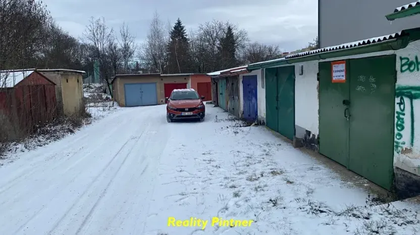 Pronájem garáže, Příbram, Březnická, 17 m2