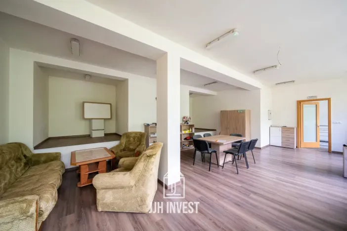 Pronájem kanceláře, Krásná Lípa, Nerudova, 107 m2